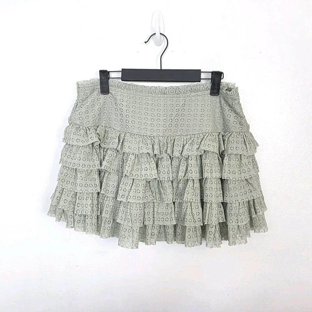 American Eagle Sage‎ Green Coquette Summer High Waisted Ruffle Mini Skort Size L